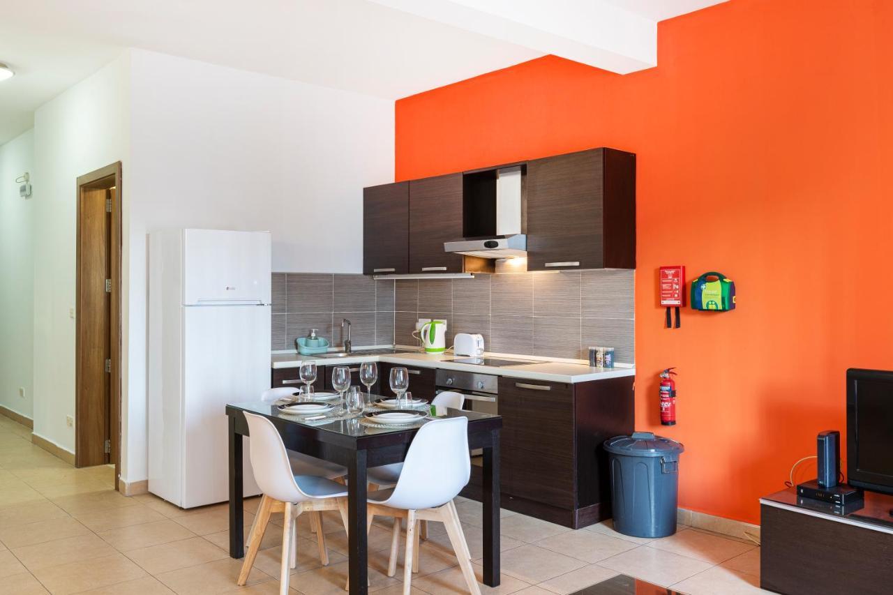 Lovely, Spacious High Floor Apt In Central Pv & Ac By 360 Estates Saint Julian's Luaran gambar